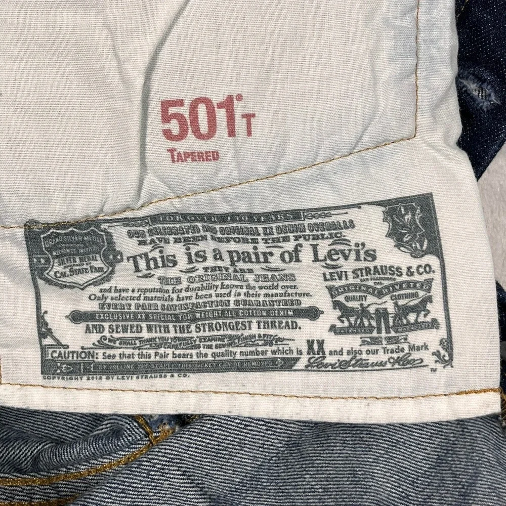 Levi's 501 T Tapered Jeans Men's 31x28 Dark Wash Distressed Denim Button Fly
